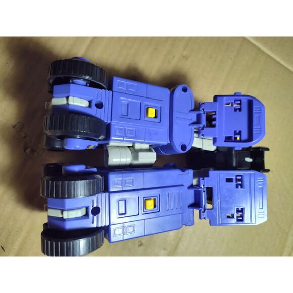 Vintage Power Rangers Zeo Zord Deluxe Megazord Parts 2 Legs & Upper Torso - Picture 6 of 12